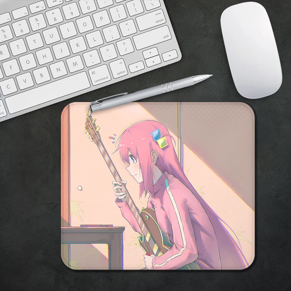 Bocchi The Rock Gaming Mouse Pad XS ขนาดเล็ก Mousepad สําหรับ PC Gamer เดสก์ท็อปตกแต่งสํานักงานแผ่นรองเม้าส์ Deskmat พรม