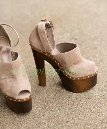 

Женские замшевые туфли-лодочки на платформе с пряжкой и ремешком, туфли-лодочки с открытым носком на массивном каблуке в стиле ретро, замшевые туфли на высоком каблуке, осеннее платье, обувь в гладиаторском стиле 46