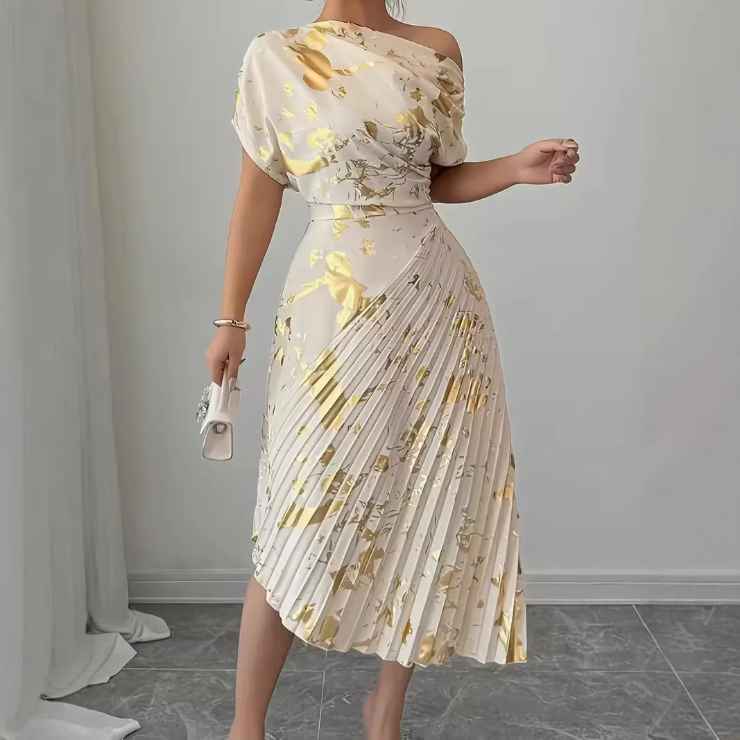 

Women's Dress Elegant Diagonal Shoulder One Piece Pleated Hip Hugging Dress Fashion Casual Irregular Gold Leaf Pleats Dress