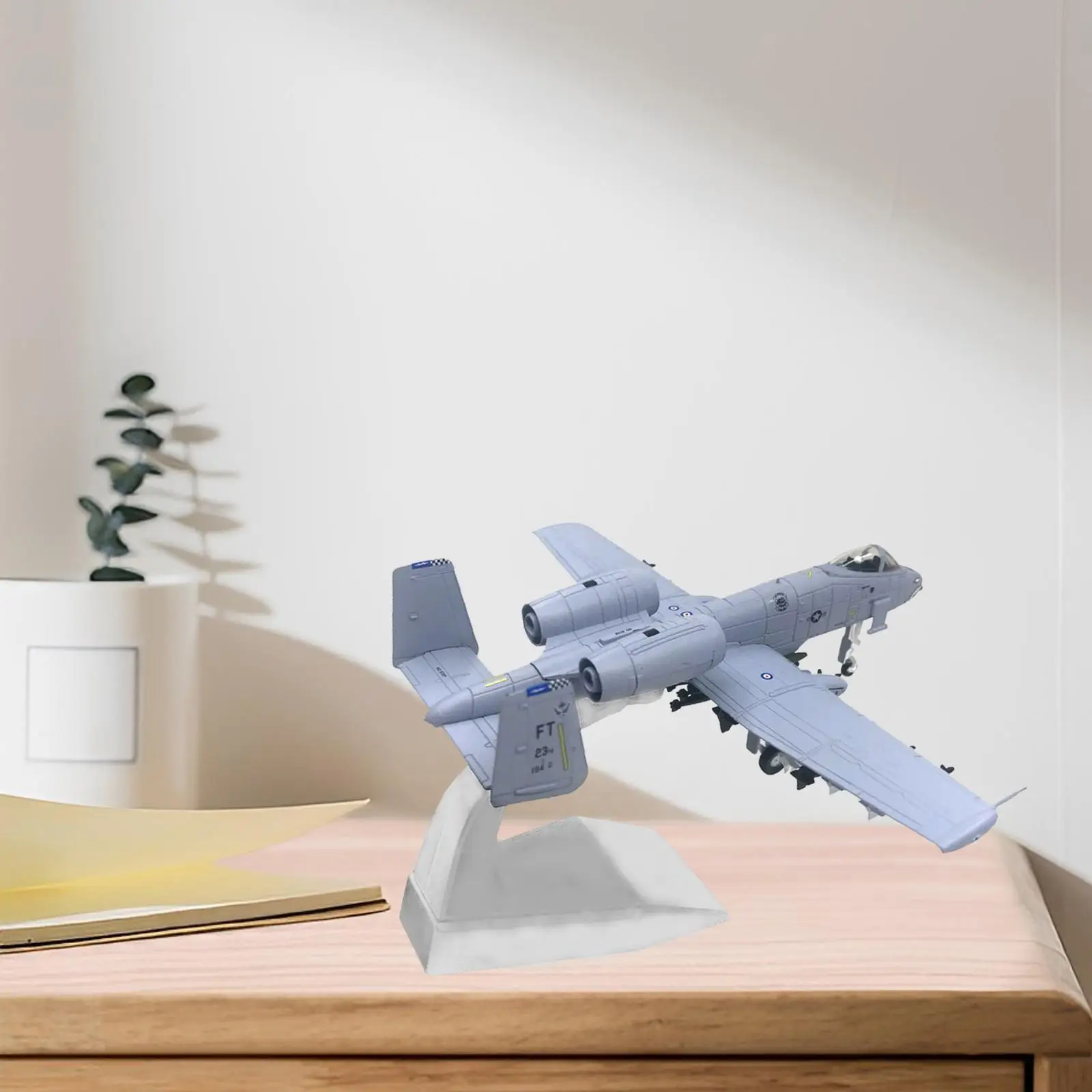 

Airplane Model Thunder Attack Aircraft for A10 Fighter Decoration Souvenir