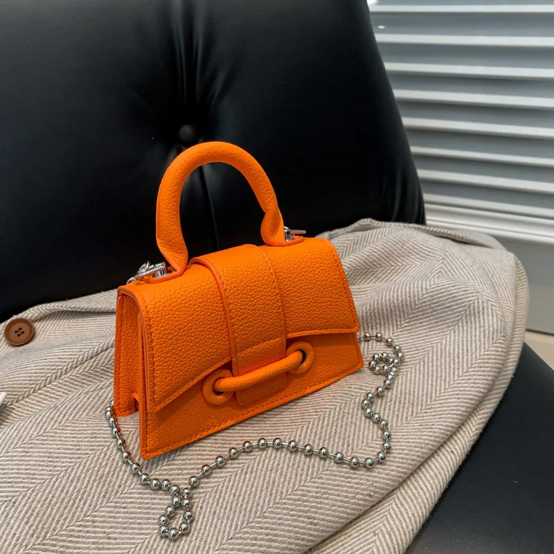 

2025 Candy Color Shell Bag - Women's Mini Crossbody Purse, Summer Chic Shoulder Bag, Trendy Lipstick-Size Designer Clutch