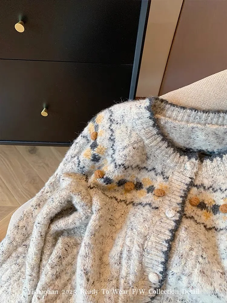 Retro kwiat sweter wiosenno-jesienny damski luźny miękki płaszcz z okrągłym dekoltem szarej sweter dziergany Outwear jednorzędowy z długim rękawem