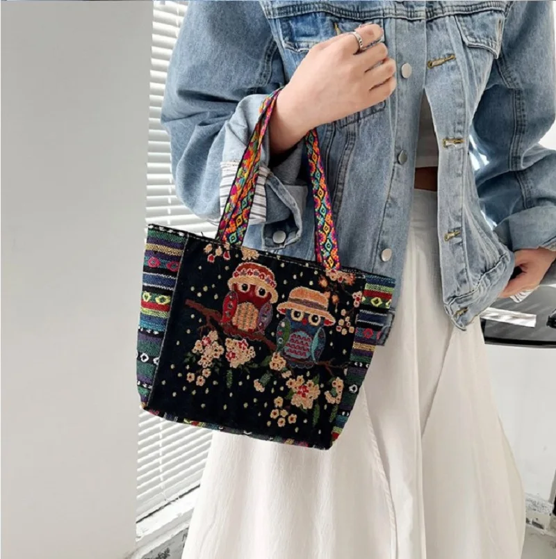 Canvas Tote Bag Retro Fashion Cartoon Animal Pattern Casual Handbag for Women Large Capacity Light Luxury Shoulder Shopping Bag