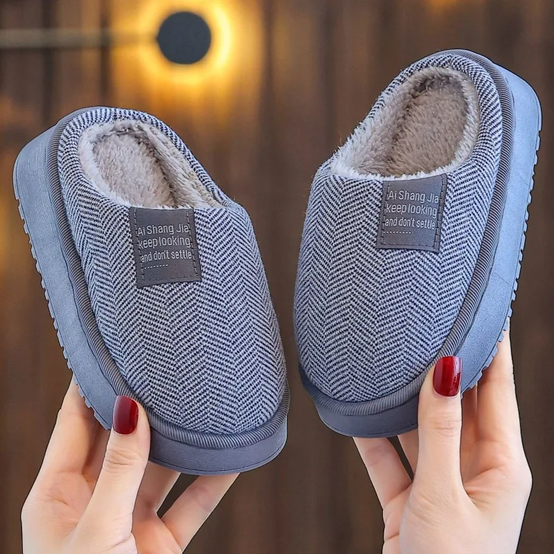 

Kids Warm Plush Slippers Thick Sole Non Slip Indoor Home Bedroom Shoes for Boys Girls Toddlers Autumn Winter Parent Child Design
