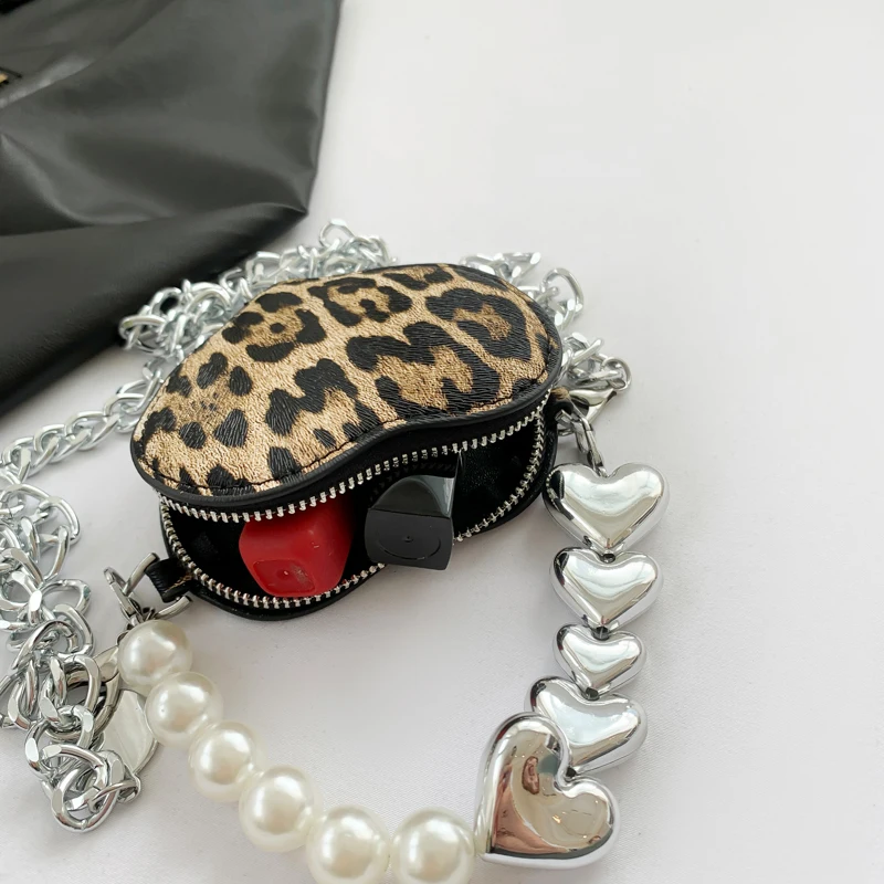 2024 New Lipstick Pouch Coin Purse Cute Heart Bag For Women Leopard Pattern Super Mini Crossbody Bag Vintage Pearl Chain Handbag