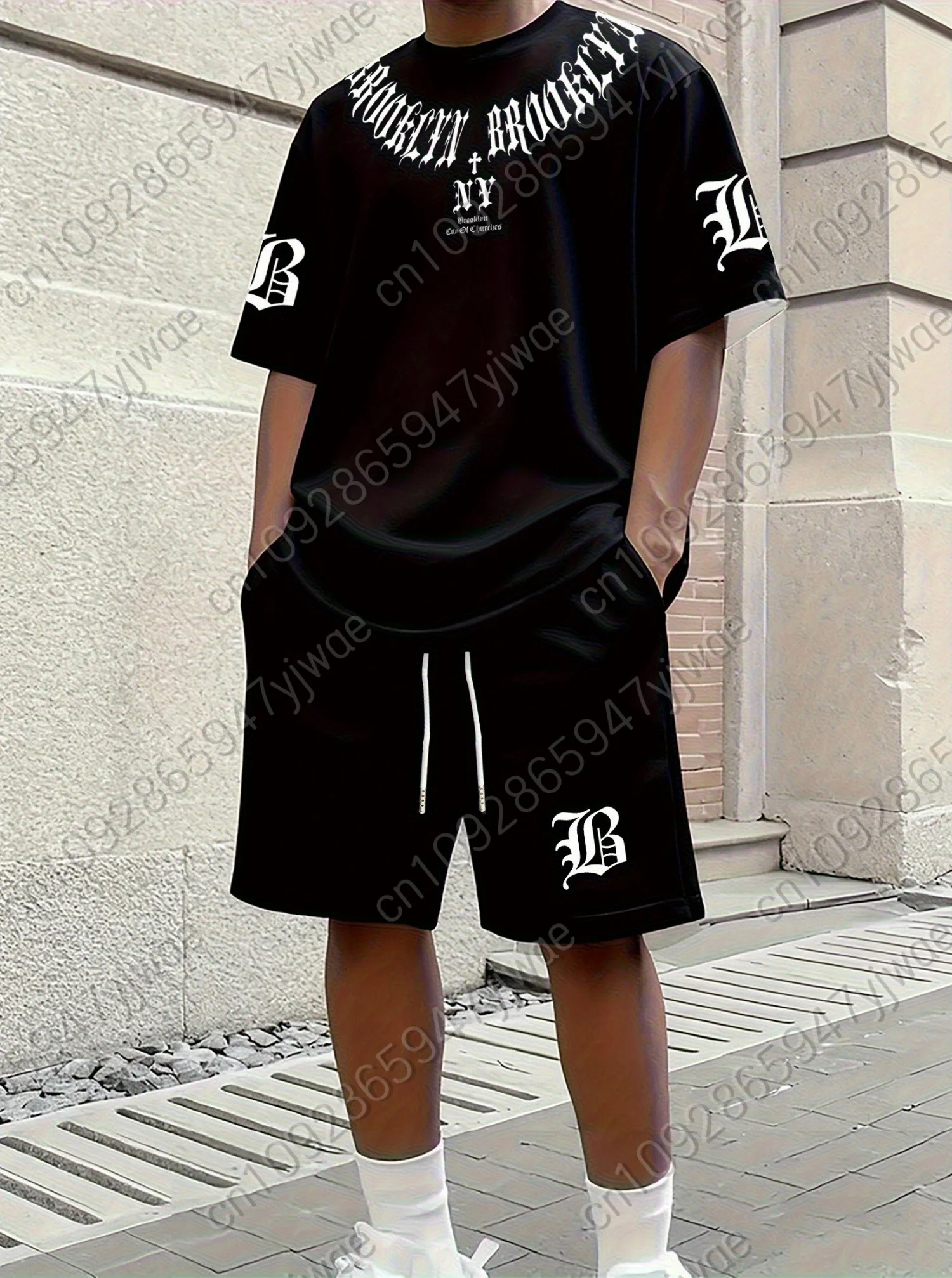 2026 Summer Men 2pcs Setmens letter pattern casual sports sT-Shirt Shorts Set Adult Men Jogging Plus Size Tracksuit 2 Piece Set