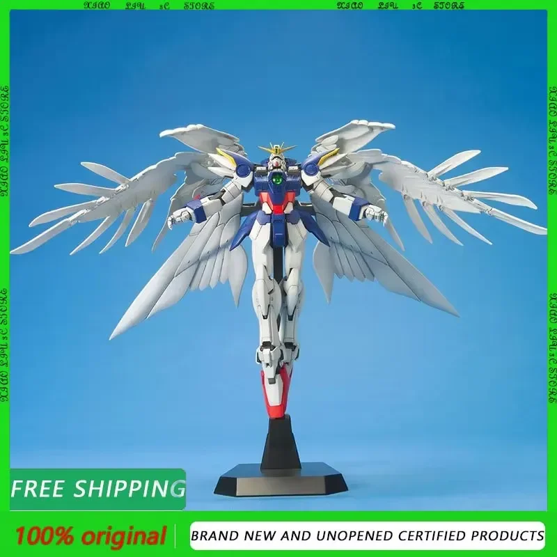BANDAI Modelo de ensamblaje a escala 1/144 - Unicornio Rojo Herético Mano Assault Freedom Robot Figura de acción Juguete coleccionable para adultos