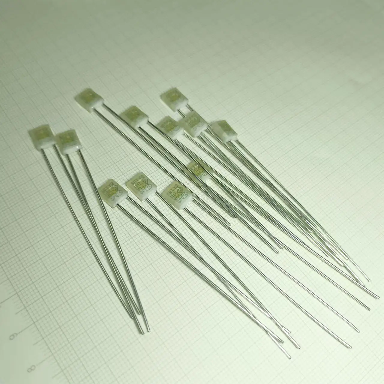 Temperature Switches Y2 115 5A 250V Degree  Square Fan Motor   LED Thermal Fuses