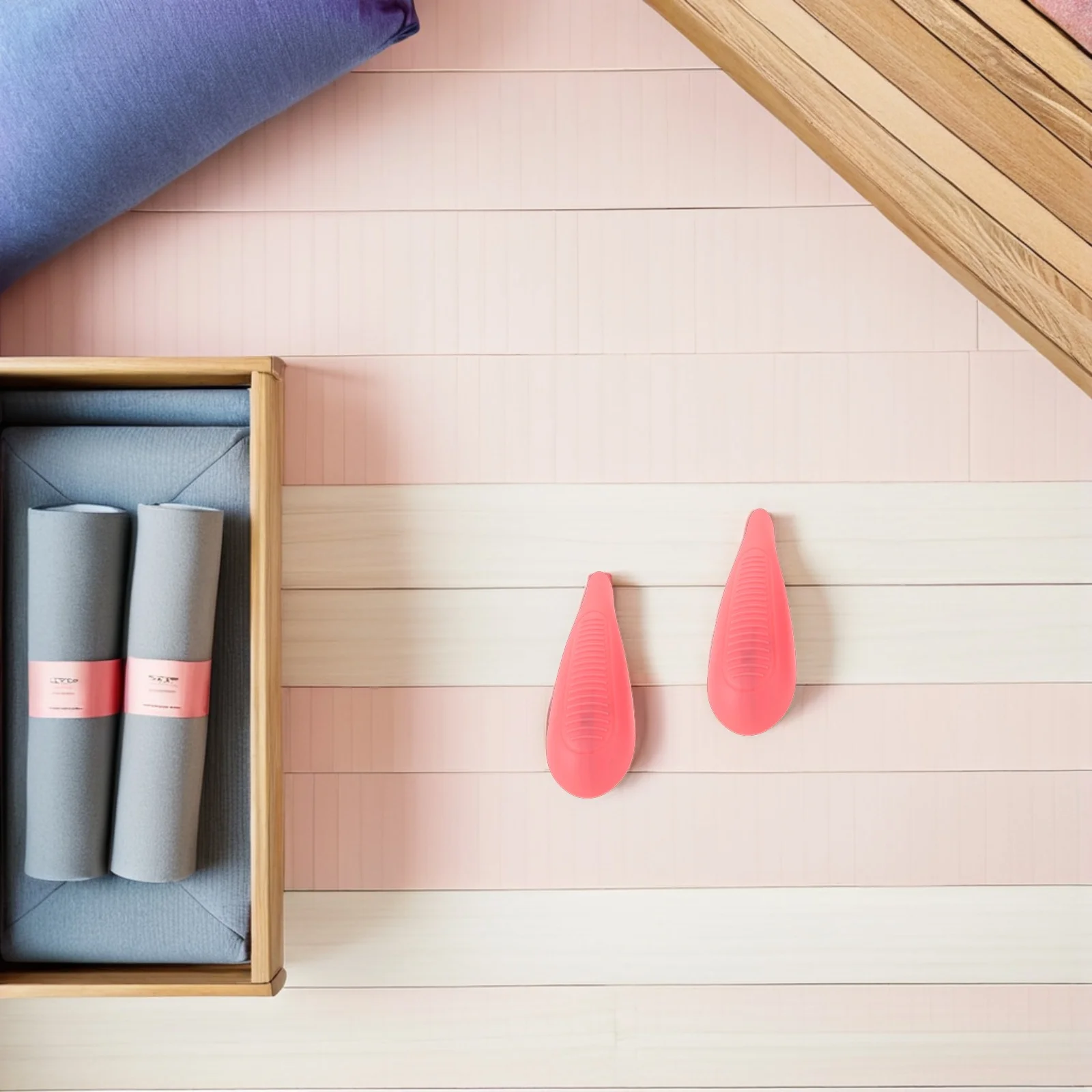 

10 Pairs Plastic Hanger Shoulder Pads Clothing Support Garment Protector Non-Slip Covers Wide Shoulder Rest for Suits Coats