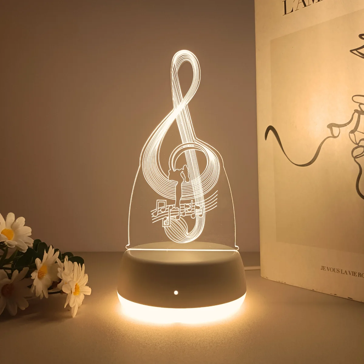 1PC Note Shaped LED Monochrome Warm Light Night Light, Exquisite Note Shaped to Enhance the Music Atmosphere, USB Powered.