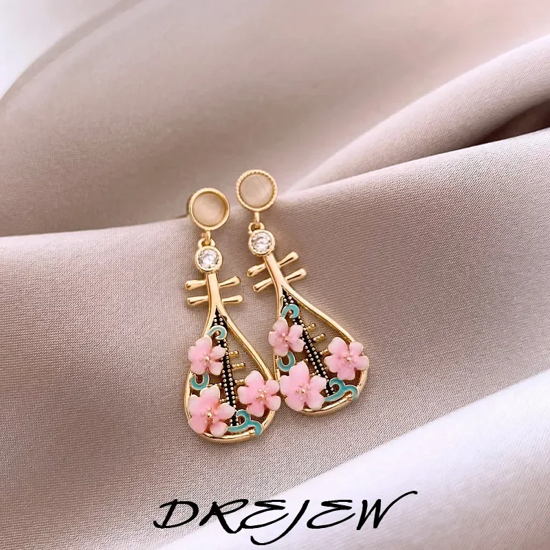 

DREJEW Chinese Style Pipa Flower Earrings for Women Fashion Trendy Inlaid Rhinestone Drop Earring Temperament Jewelry Gifts