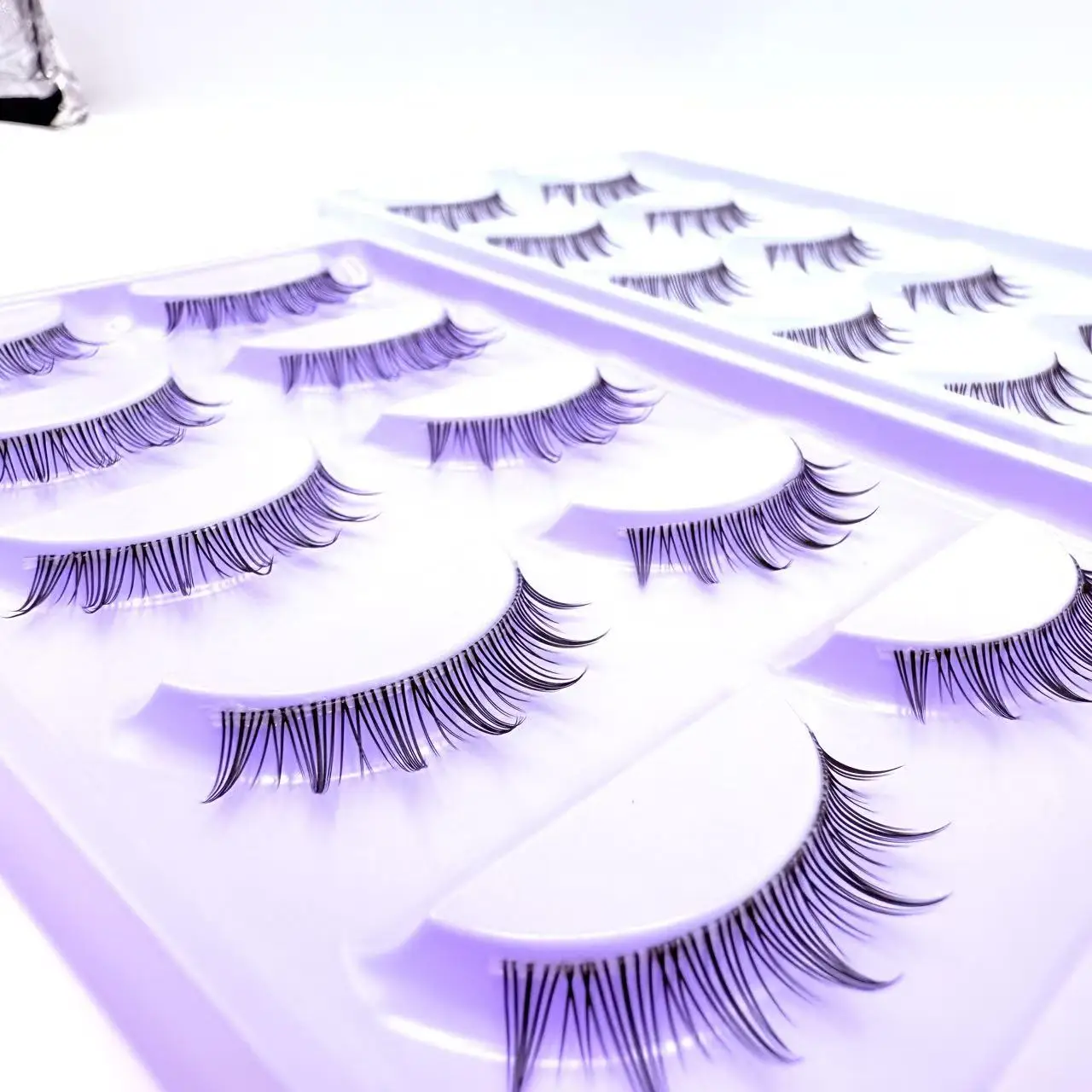 ขนตาปลอมแบบนิ่มและเป็นธรรมชาติ 5 คู่  ฐานใส ขนตาแบบเส้น