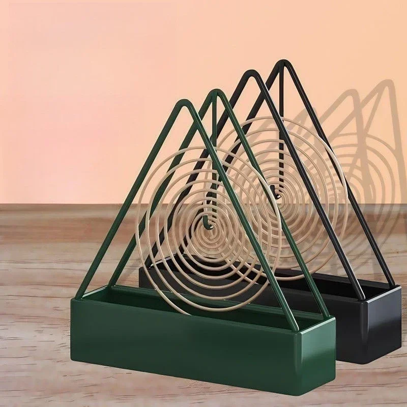 Nueva Bandeja Triangular de Hierro para Espirales Antimosquitos de 12×4×15cm | Plato Repelente de Insectos para Incienso, Accesorios para Acampar al Aire Libre en Verano