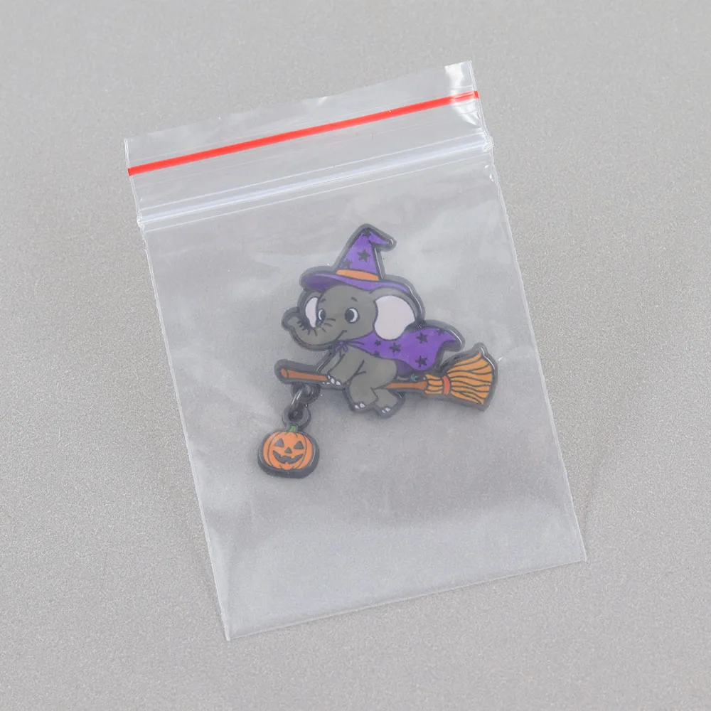 Niedliche Hexen-Elefanten-Emaille-Pin Kürbis-Besen-Brosche für Rucksack Kleidung Halloween-Party Geschenk Abzeichen Accessoire – Detail 9
