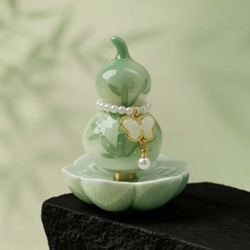 Jingdezhen Ceramic Gourd Ornament Lucky Fulu Tea Pet Desktop Decoration Rotating Figurine High Value Gift for Women Home