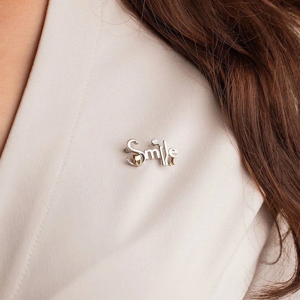 Medsor Dental Tooth Pins Brooch Creative Stomatology Dentist Medical Jewelry Lapel Lanyard Bag Coat Badge Accessories Gifts
