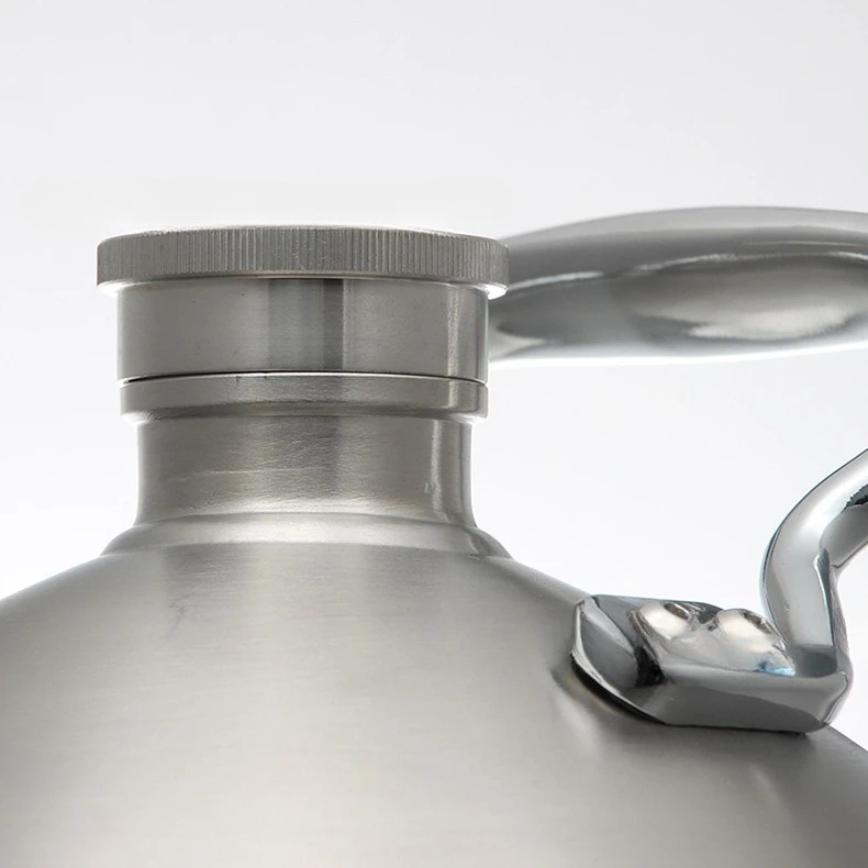 Craft wine jug delivery transit barrel Outdoor portable Baijiu jug 304 stainless steel beer barrel Home brewed two hair wine