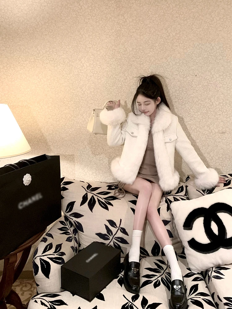 

Eco-Friendly Fur Jaet Women's Winter Thiened ort Coat Zipper Closure Pure Color Commute Sle Polyester Spandex