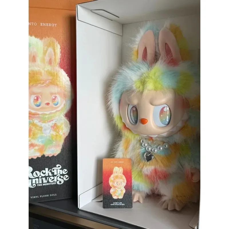 100% الأصليPOPMart Labubu الوحوش عالية الطاقة الفينيل ألعاب من نسيج مخملي طفل كبير هدية في الجبهة دمية أو عمل نموذج لجسم هدايا عيد الميلاد