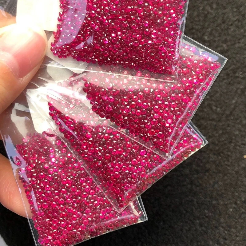 Rubin in Taubenblutrot Künstlicher Edelstein Kleine Größe Runde Form Großhandel – Detail 5