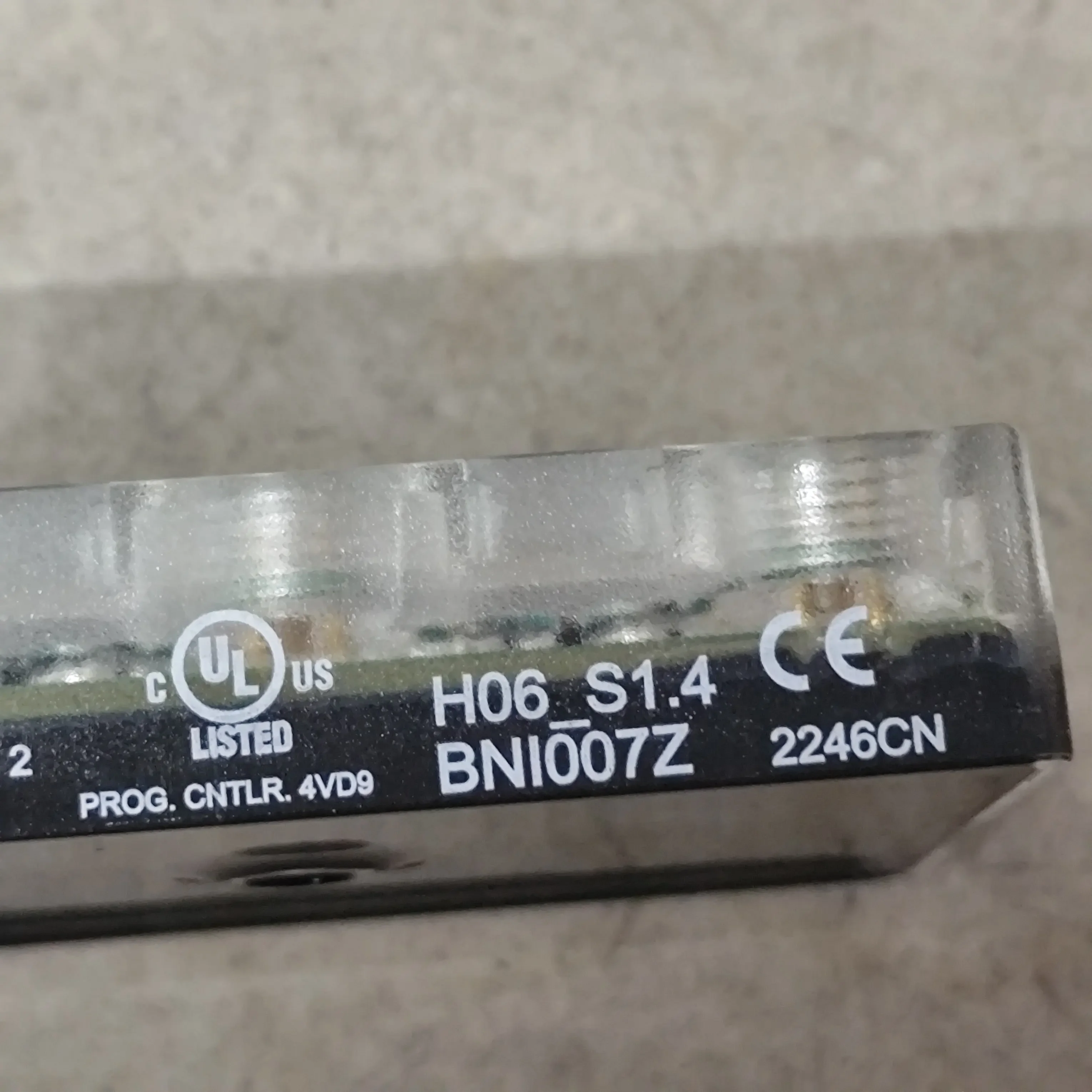 * Spot * Promotion BNI007Z New Original Balluff 54 * Same Day Delivery