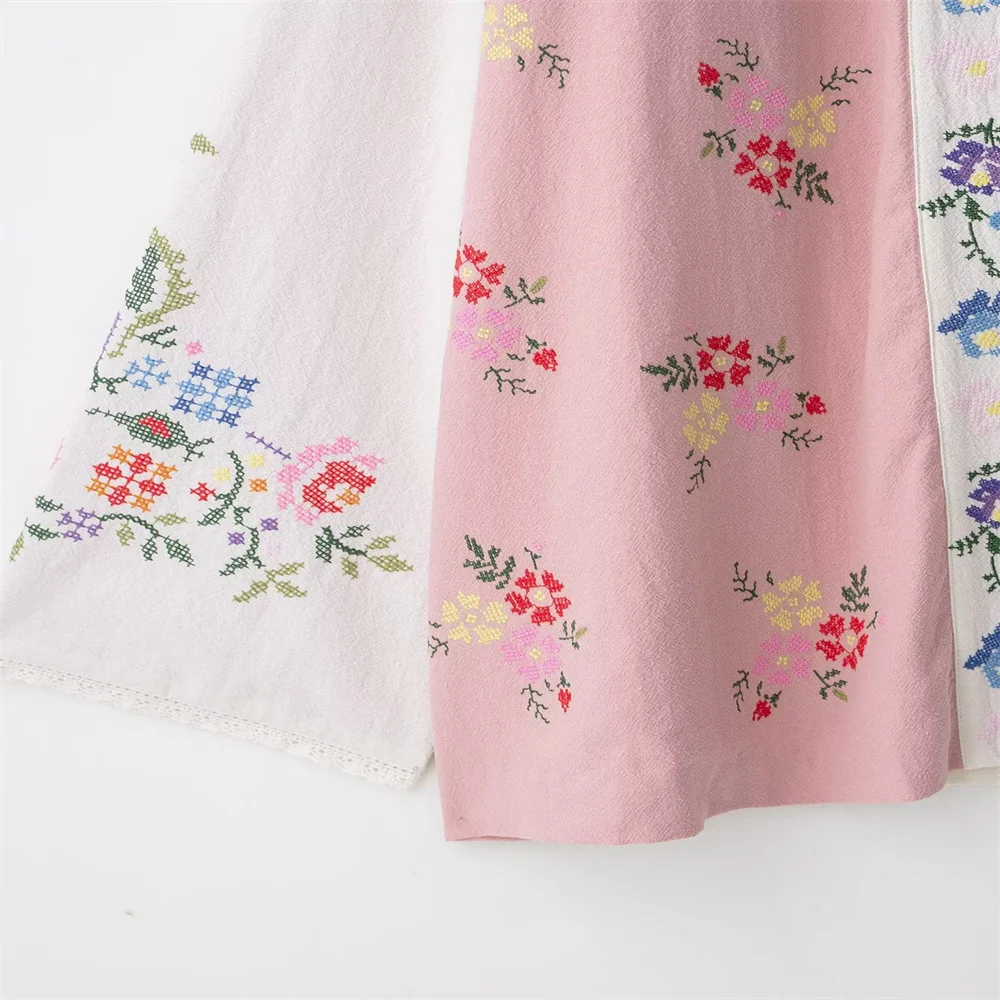 UNIZERA 2025 New Women's Casual Fashion European and American Style Design Cotton Flower Embroidered Long Shirt