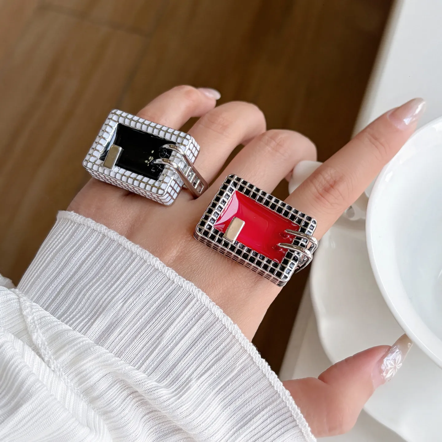 Exclusive Design Creative Exaggerated Fun Mini Swimming Party Ring Men Women Luxury High End Wide Version Colorful Open Ring