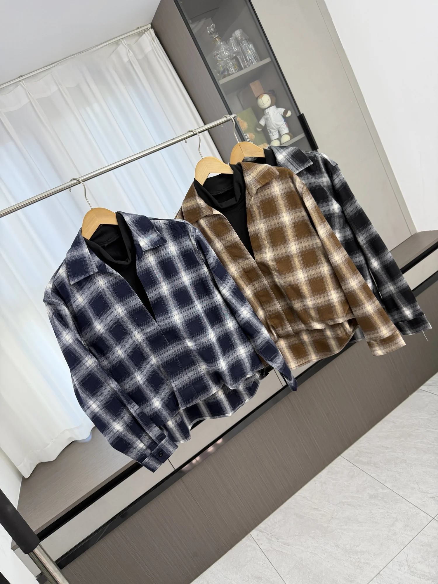 Retro Style Men's Long Sleeve Shirt Fake Two-Piece Design Drapey Cuban Collar Autumn Fashion Casual Comfortable Warmth