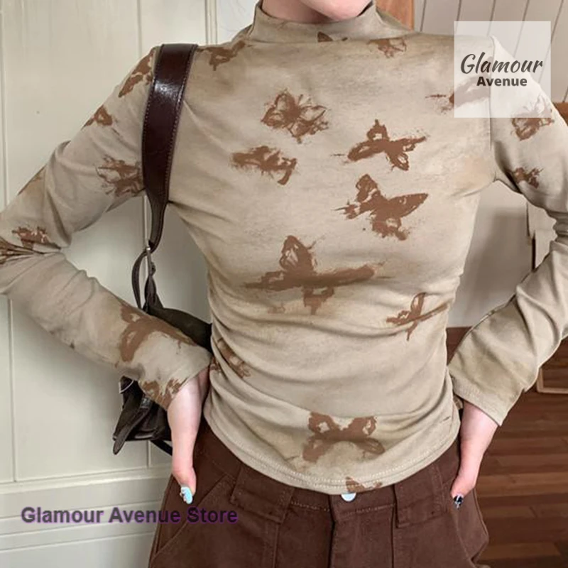 الأمريكية الرجعية التوابل فراشة طباعة شبه عالية الرقبة طويلة الأكمام تي شيرت المرأة الربيع والخريف تصميم مطوي البنطال القصير