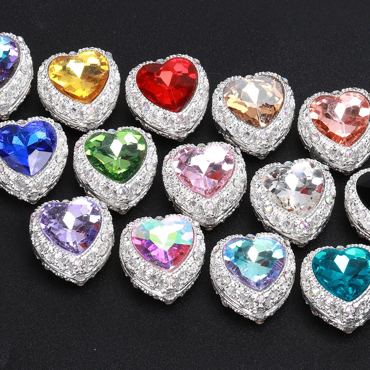 6pcs 1.9x2cm Random Color Mix Embed Rhineston Hollow Heart Shape Colorful Crystal Beads Creative Pen For Jewelry Making DIY