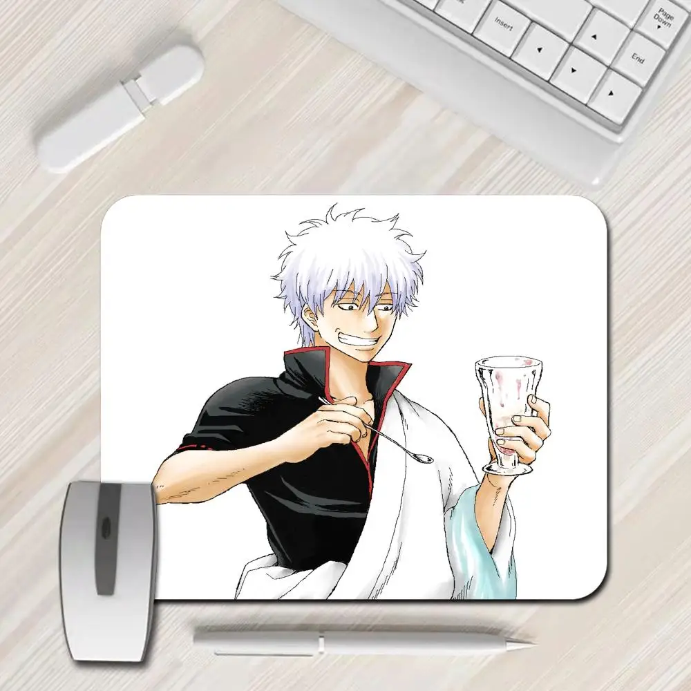 Alfombrilla de ratón Gintama, accesorios para oficinas, alfombrilla de ratón pequeña para juegos, alfombrilla de escritorio, alfombra de oficina, alfombrillas para jugadores, dispositivos de Anime, ordenador Mause 450x400