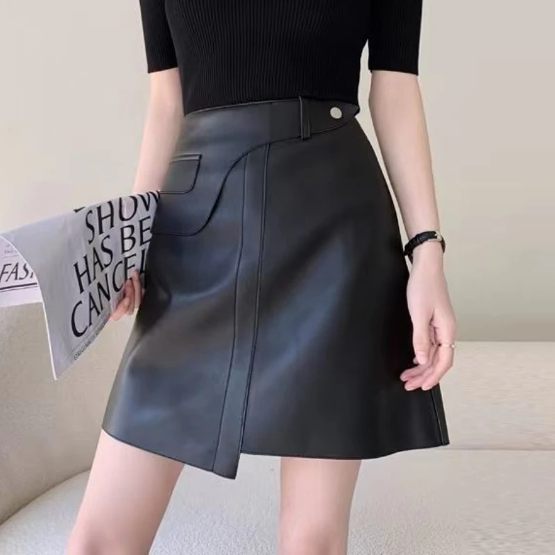 

Irregular Faux Pocket A-line PU Leather Black Short Skirt