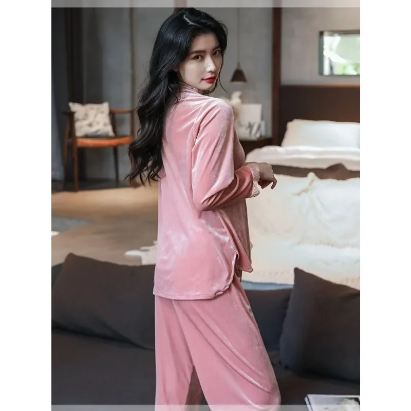 2024 New Autumn Winter Sleepwear Gold Velvet Warm Thickened Pajamas Feminine Lace Trim Long Sleeve Loungewear Two Piece Set