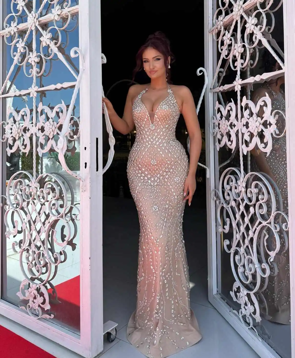 Elegante kristallen halter avondjurken illusie mouwloze strass zeemeermin galajurk op maat gemaakte vloerlengte feestjurk