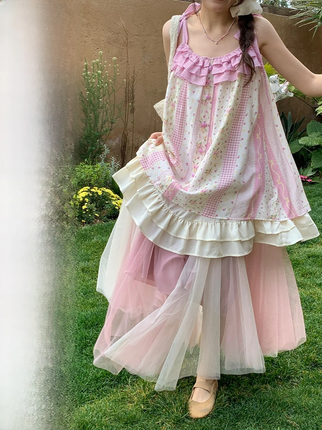

Korean Style Fairy Skirt Set Color Block Lace Halter Neck Top High Waist Spring Fashion Romantic Style Women's Ensemble