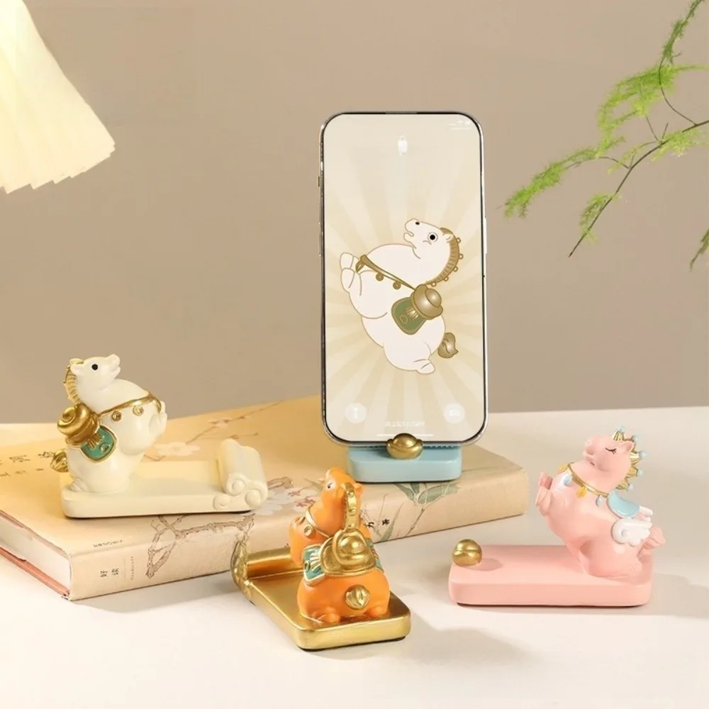

Horse Mascot Zodiac Pony Phone Holder Pony Shape Resin Mobile Phone Stand Small Ornament Good Luck Cell Phone Bracket