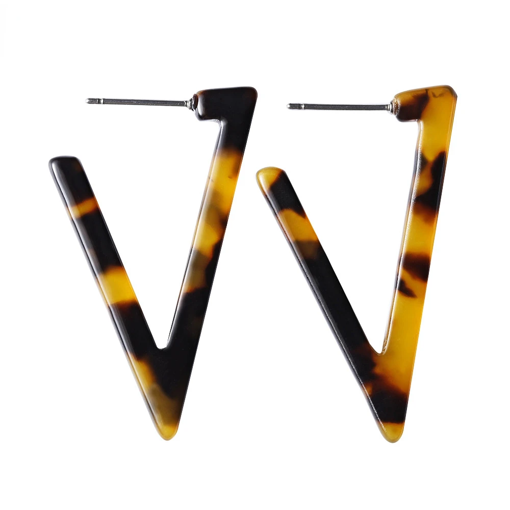 New Triangle Women Acrylic Acetic Acid Drop Earrings Crazy Leopard Print Sexy For Summer Party Major Accessories