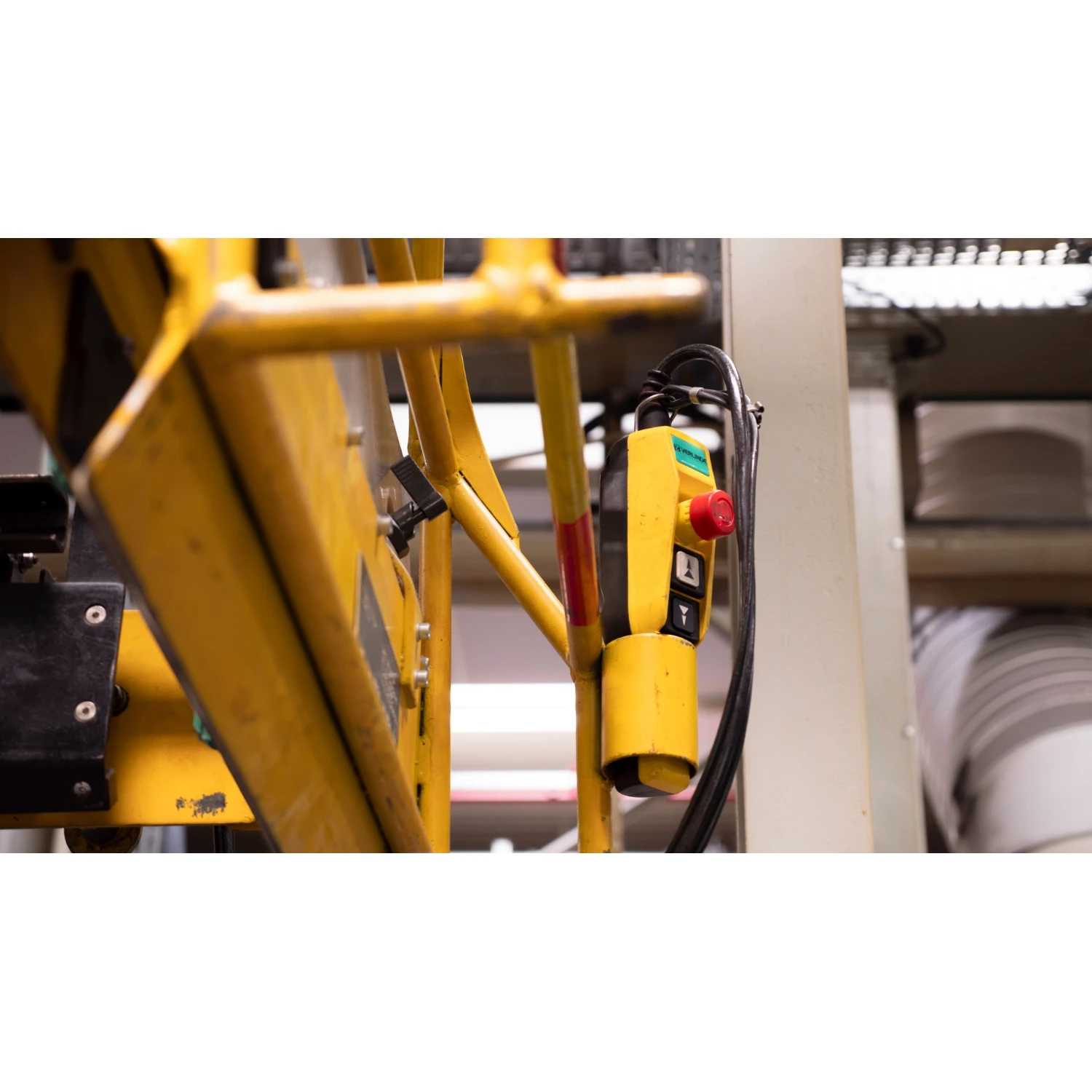 Scatola dei pulsanti sospesi XACA4713 Interruttore per telecomando con interruttore sospeso a 4 pulsanti