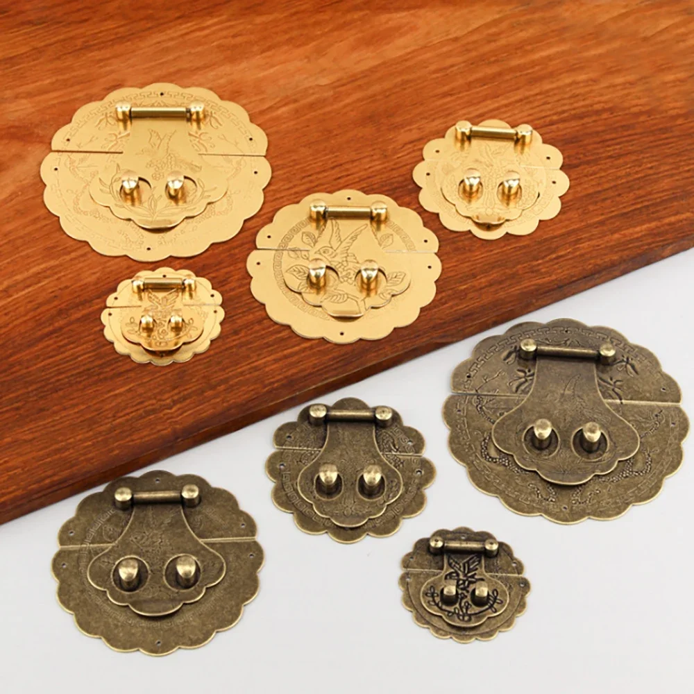 1Pcs Old Style Brass Lock Buckle Wooden Box Jewelry Box Lock Plate Cabinet Door Buckle Hardware Accessories Box Buckle