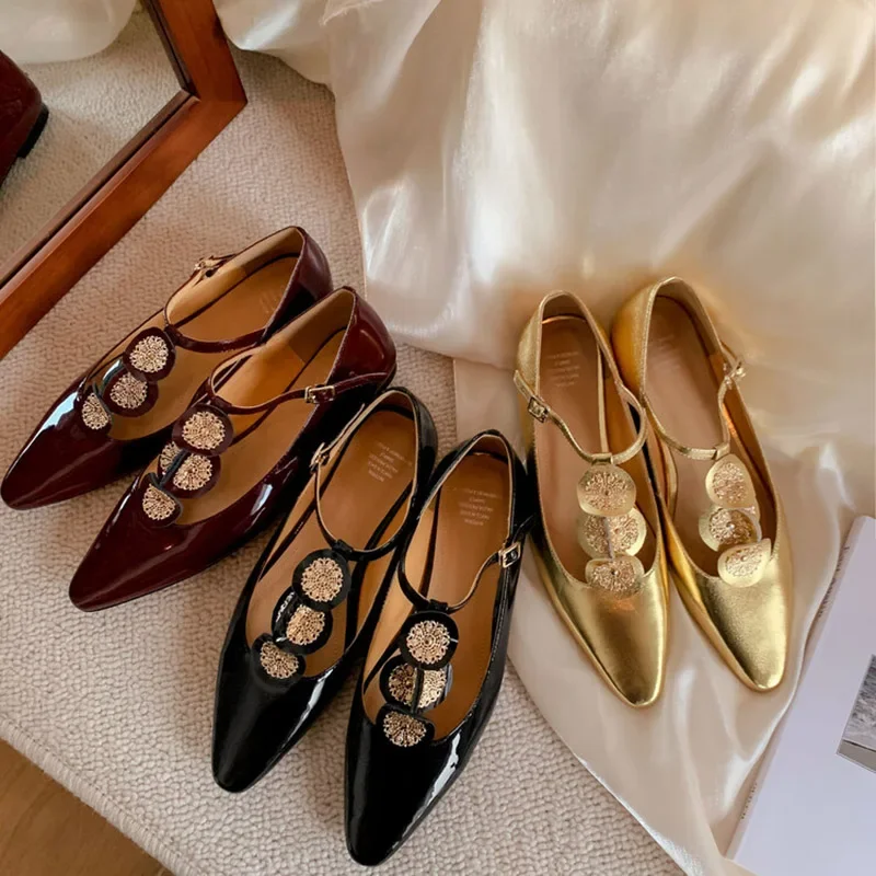 2024 new T-strap  janes shoes Women Retro party low heels elegant flats genuine leather  gold black