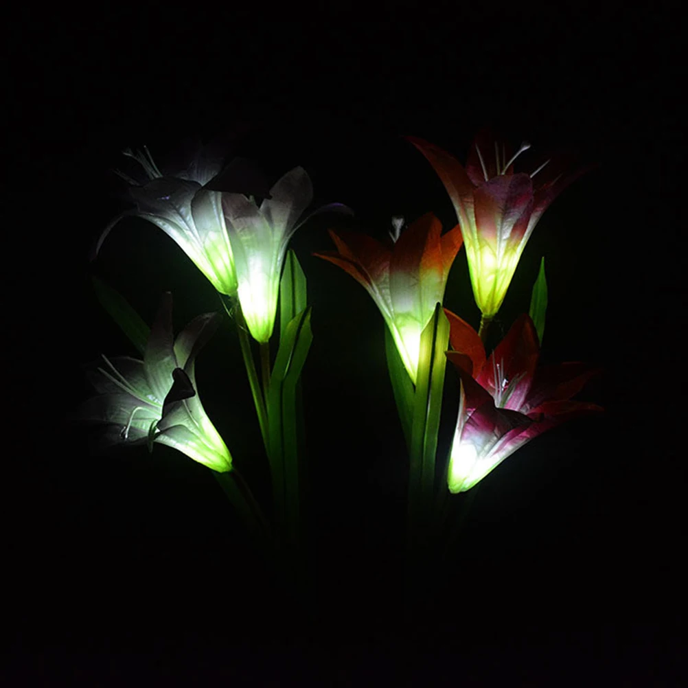 

Solar Flower LED Light Outdoor Decoration Garden Stake Lights Lawn Lamp Solar Powered Automatically Lights Up Night