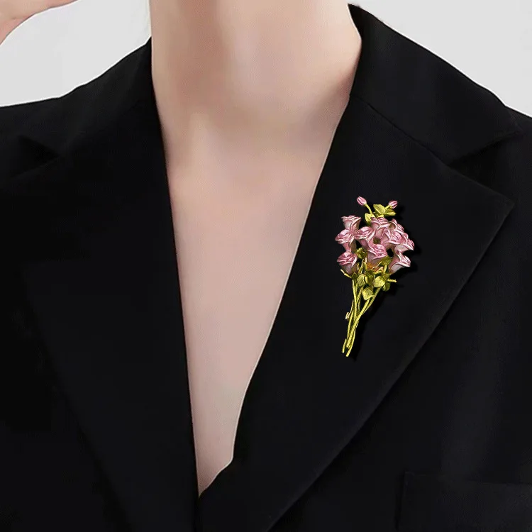 Broches Vintage de flores rosas para mujer, hermoso ramo de plantas, broche de fiesta y oficina, regalos