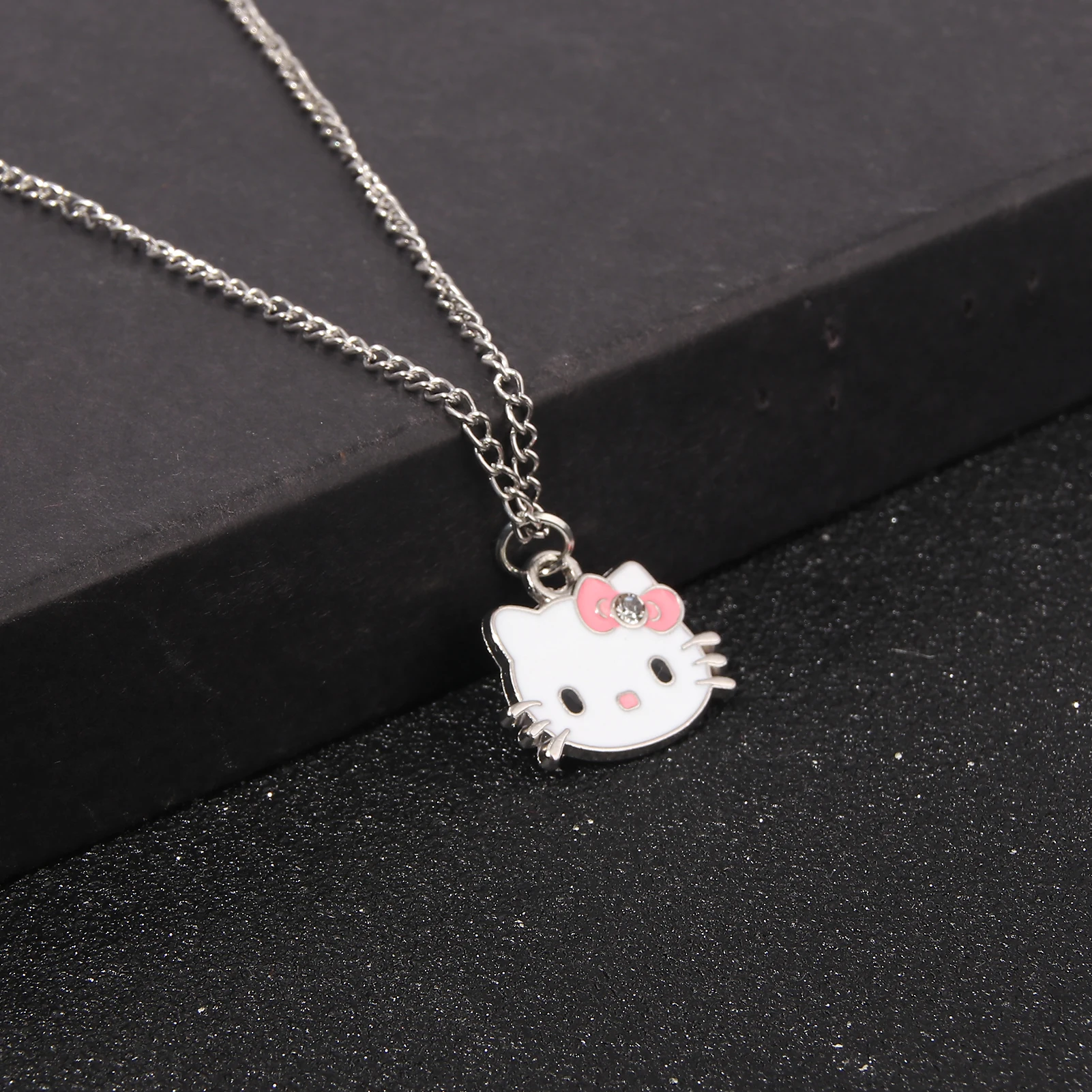 Hello Kitty Pendant Necklaces Fashion Bow Cute Cat Necklace For Women Men Jewelry Accessories Gifts Girl Metal KT Cat Pendant image 3