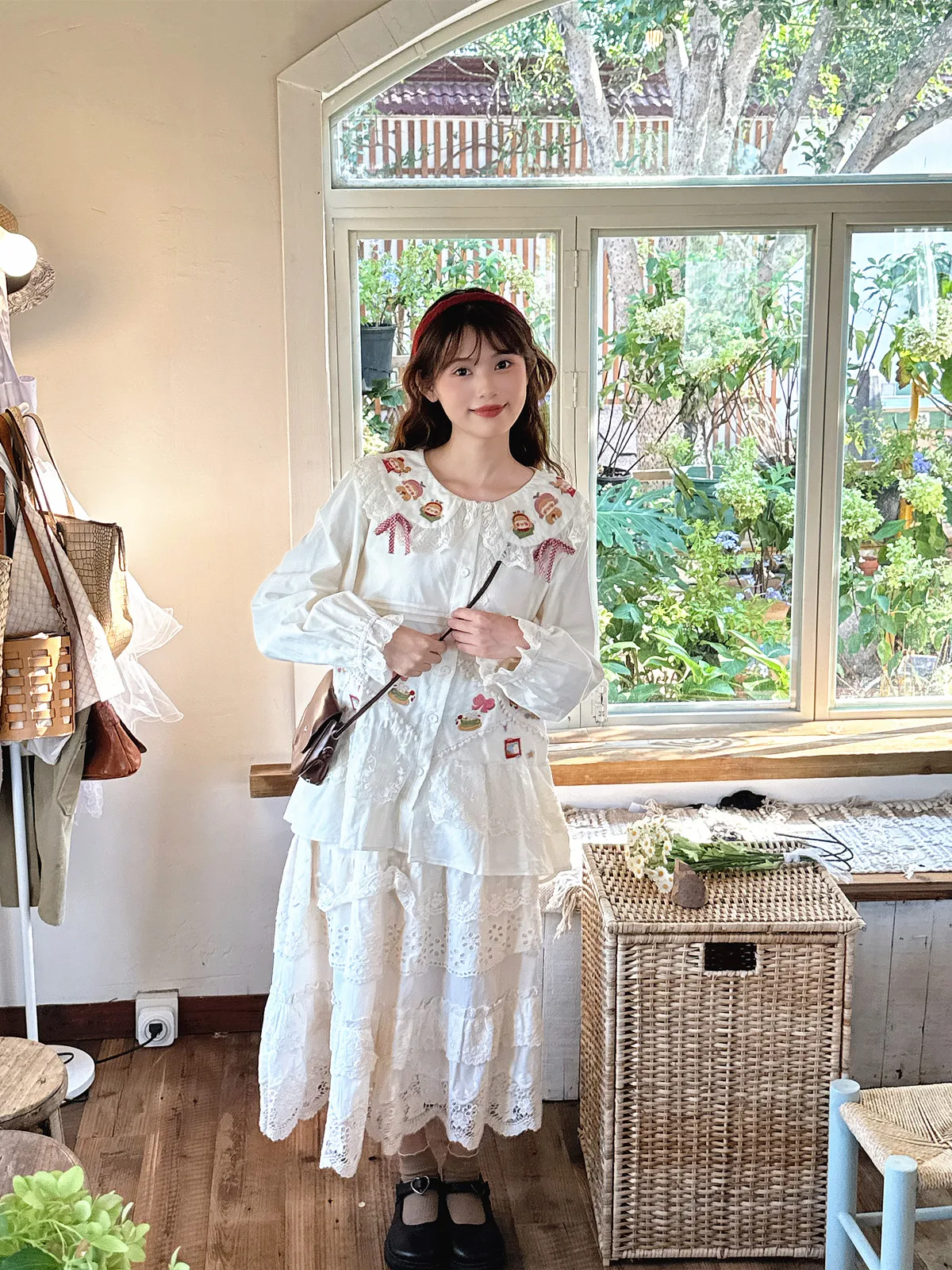 Mori Mädchen süße Lolita Baumwolle Langarm Shirt Frühling Herbst 2025, süße Mädchen Frauen süße Spitze Stickerei Shirt Blusen Tops