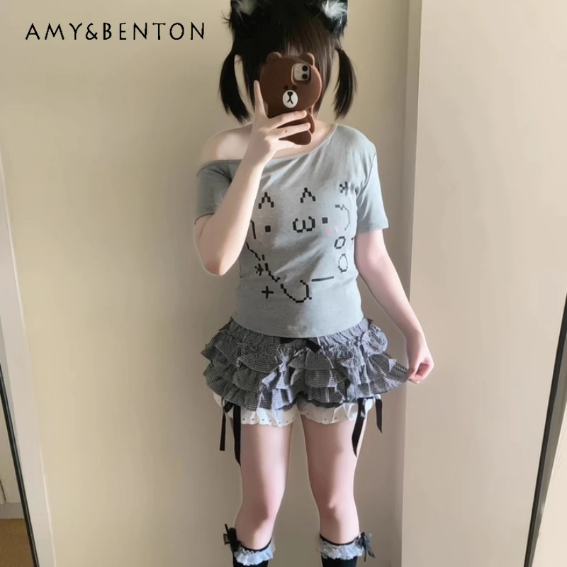 

Japanese Summer New Gray Subculture Slim Off-Shoulder Women's T-Shirt Original Design Plaid Splicing Cake Short Skirt Set Ladies