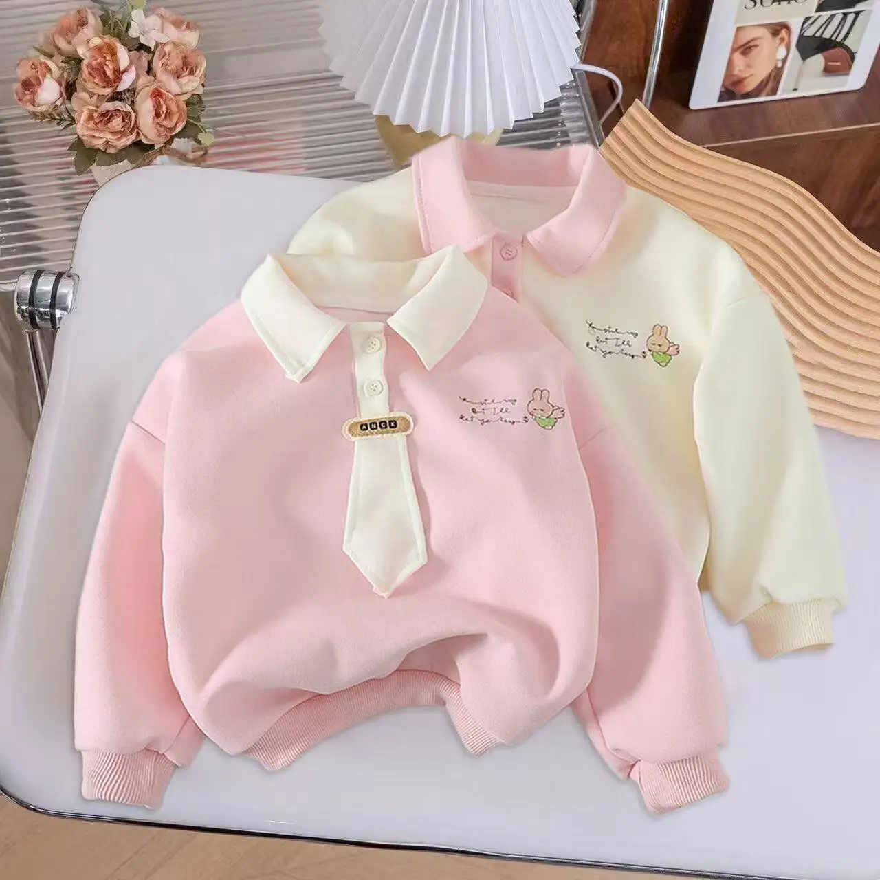 الربيع والخريف فتاة طفل المألوف الكرتون أعلى جديد لطيف الأطفال طوق كلية نمط قميص أطفال أعلى 80-130 سنتيمتر