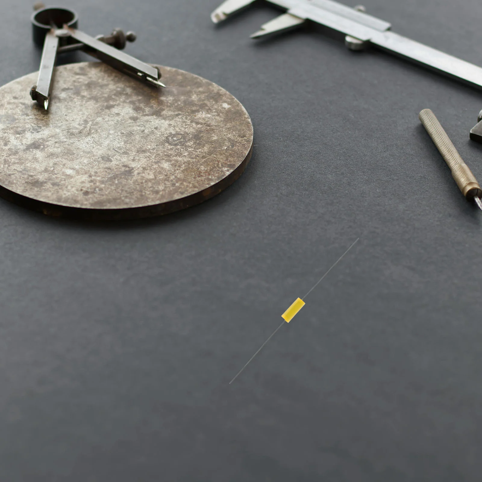 4 قطع من مكثفات النغمة المحورية لدوائر الجيتار الكهربائي ملحقات الجهير الأصفر