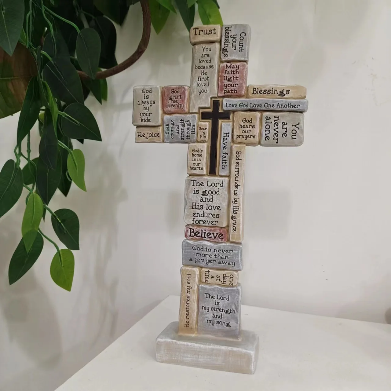 Cross Prayer Resin Sculpture Artwork 3D Relief Blessing Word Display Item Decorative Accessories