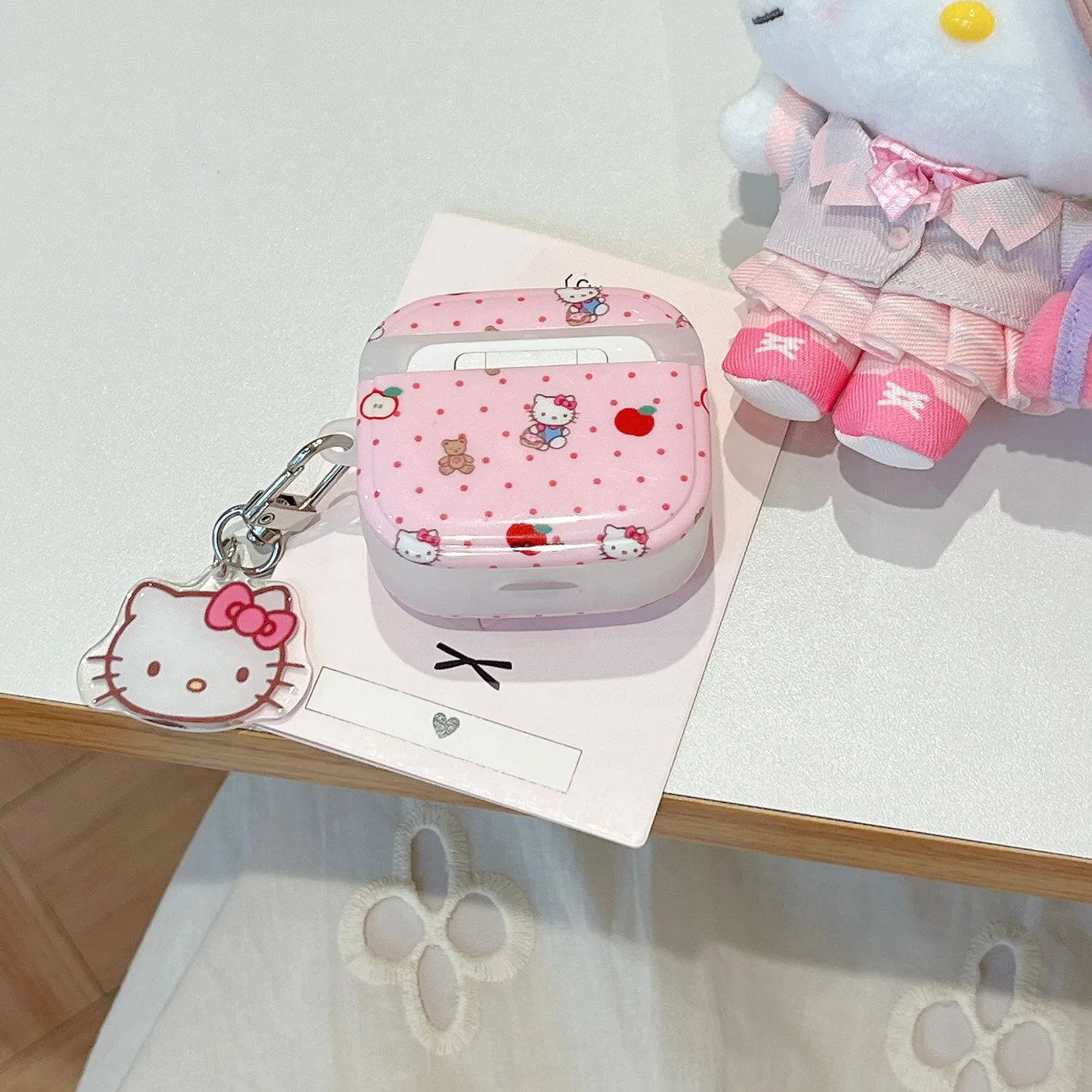 Sanrio Hello Kitty Kopfhörer-Hülle, Cartoon-Anime, cool, Anti-Drop, Geburtstagsgeschenk, geeignet für Airpods 4, 1, 2, 3, Pro, Pro2