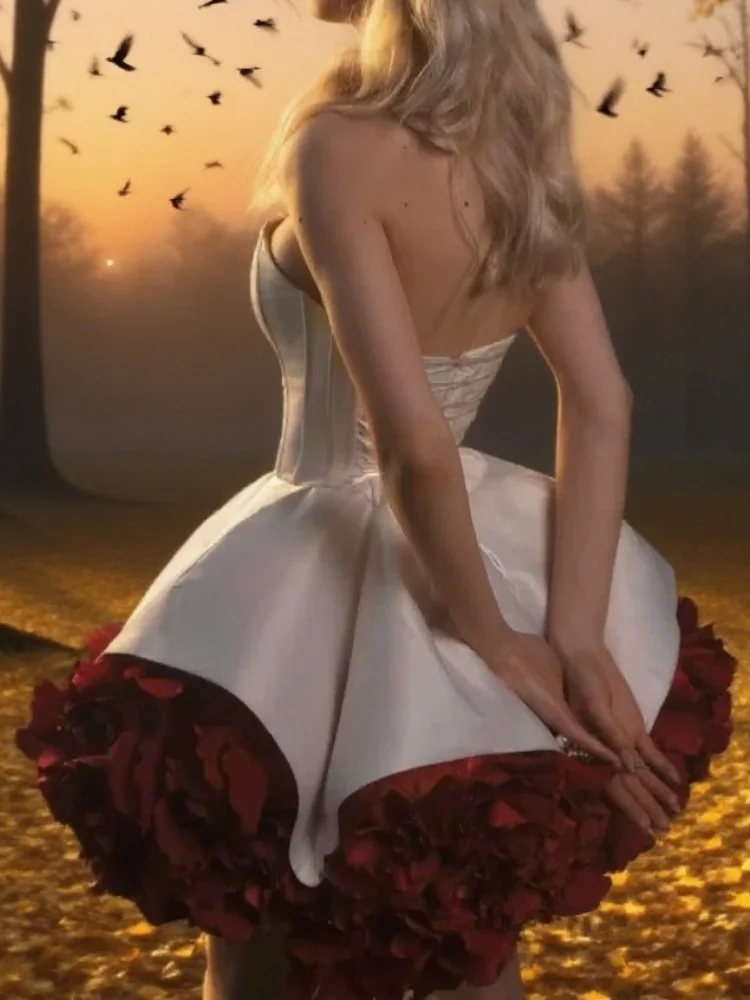 Exquisito vestido de noche acampanado con forma de corazón, vestido de fiesta de princesa corto sin mangas con flores encantadoras, vestido de graduación personalizado